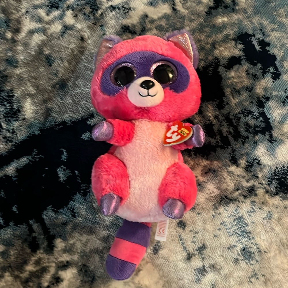 RETIRED TY Beanie Boo - Roxie Raccoon